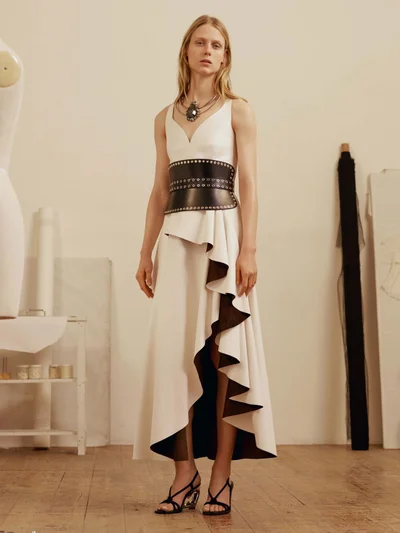 Look 16